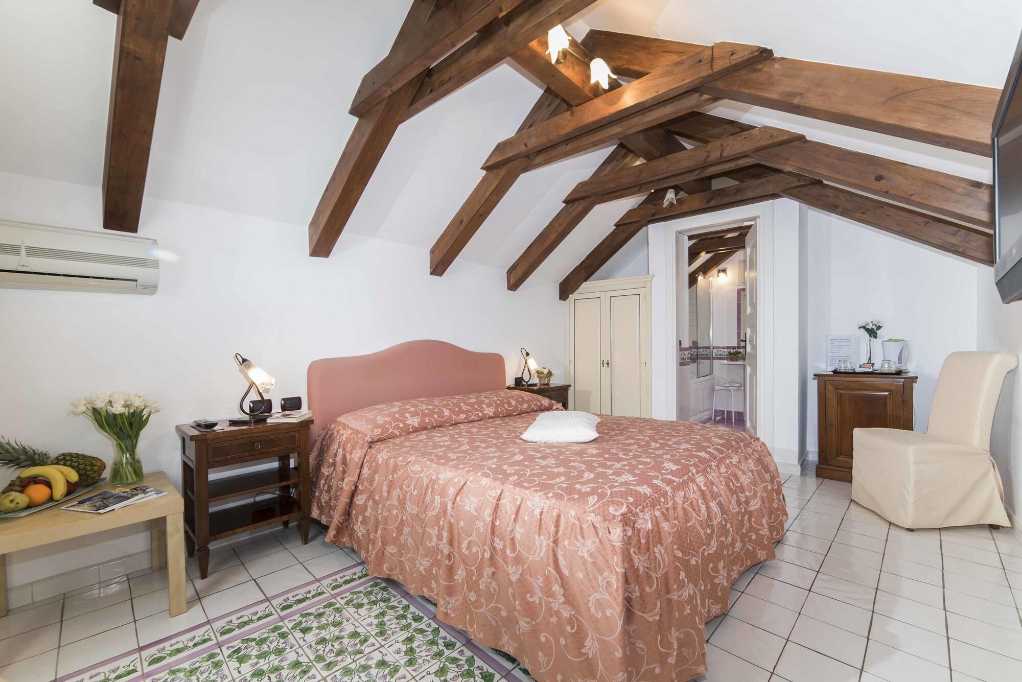 Hotel Relais Villa Annalara Amalfi Extérieur photo